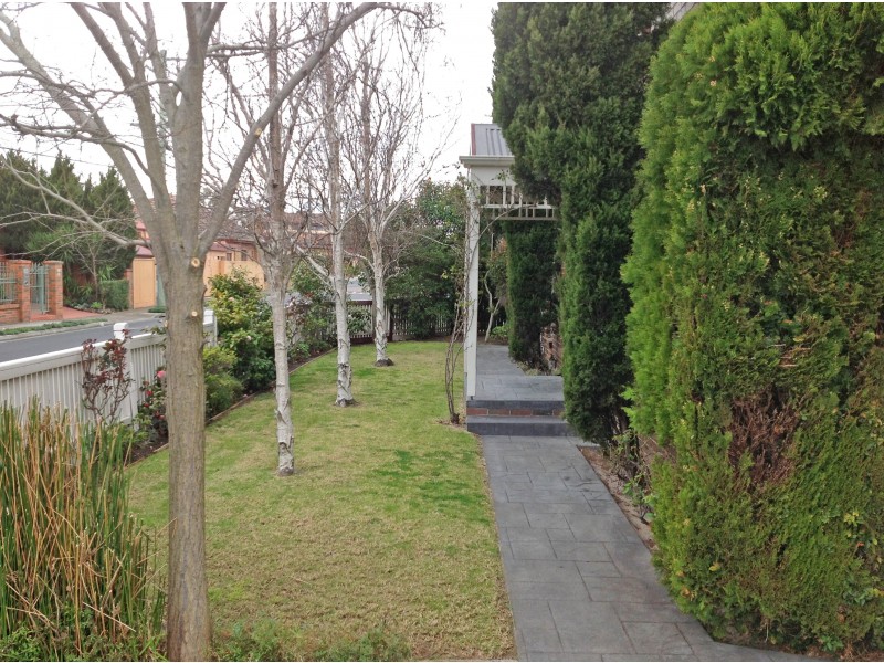 48 Murray Road, Mckinnon VIC 3204