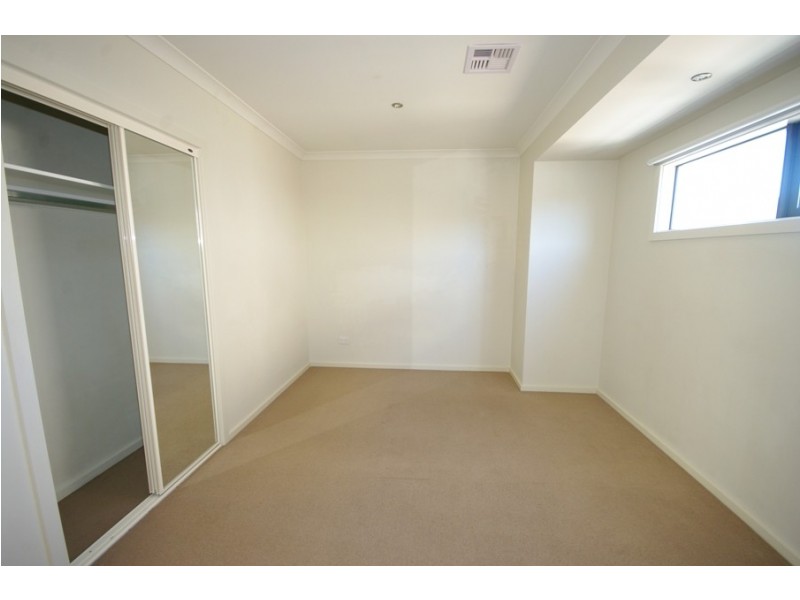 1-2/4 Faulkner Street, Bentleigh VIC 3204