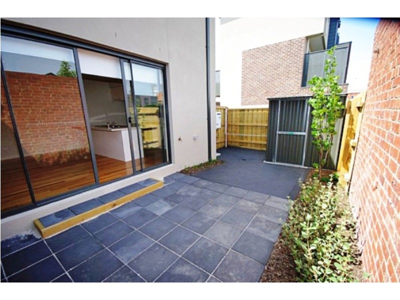 1-2/4 Faulkner Street, Bentleigh VIC 3204