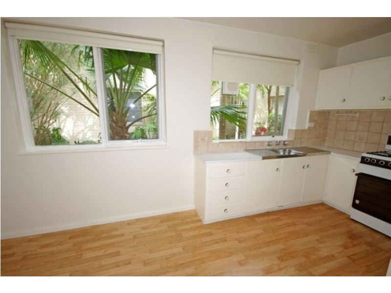 1/6 Brentwood Street, Bentleigh VIC 3204