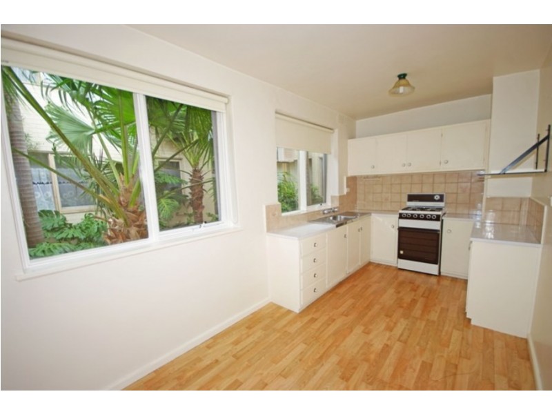 1/6 Brentwood Street, Bentleigh VIC 3204