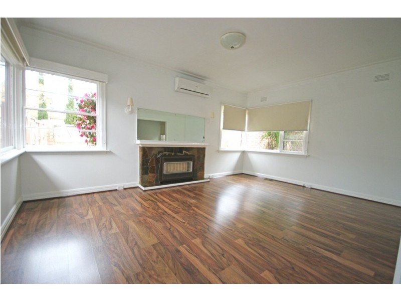 1/93 Oakleigh Road, Carnegie VIC 3163