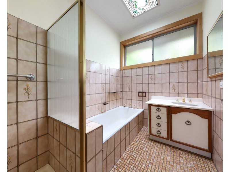 11 Clements Street, Bentleigh East VIC 3165