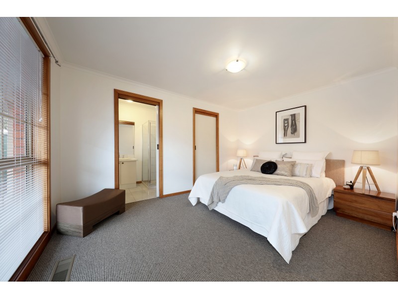 2/52 Leila Road, Carnegie VIC 3163