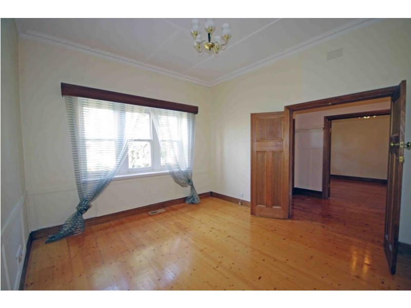 14 Neerim Road, Caulfield VIC 3162