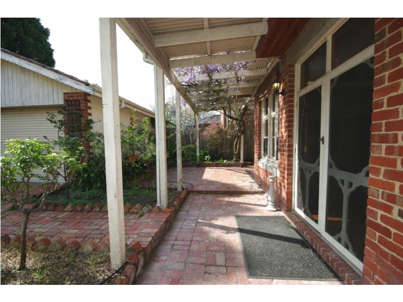 14 Neerim Road, Caulfield VIC 3162