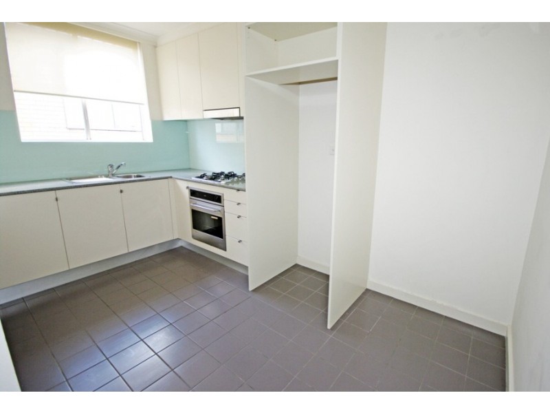 11/242 Toorak Road, South Yarra VIC 3141