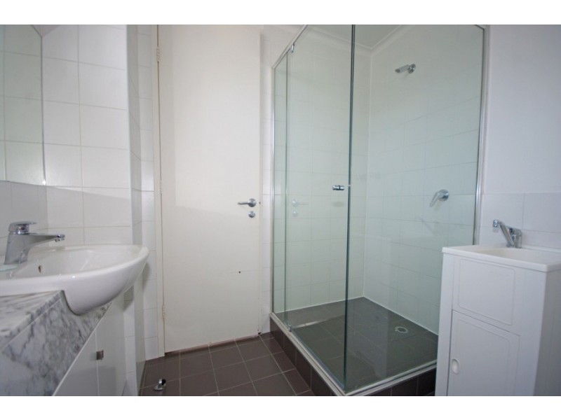 11/242 Toorak Road, South Yarra VIC 3141
