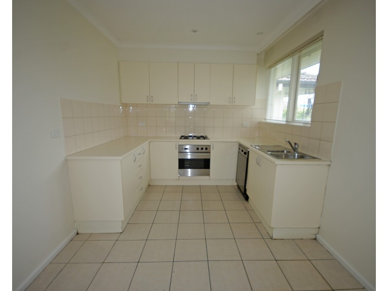 3/10 Kokaribb Road, Carnegie VIC 3163