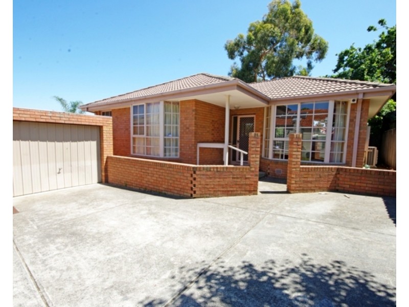 2/17 Bleazby Street, Bentleigh VIC 3204