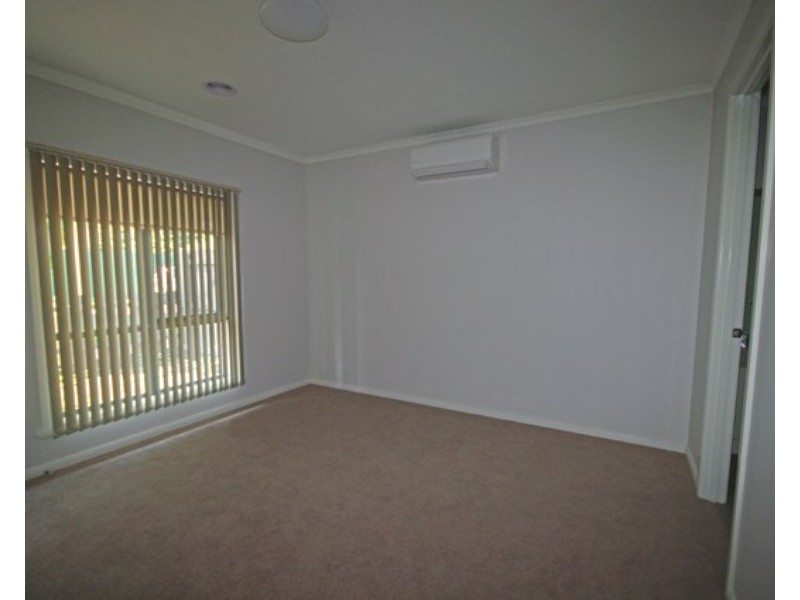 2/37  Anne Street, Mckinnon VIC 3204