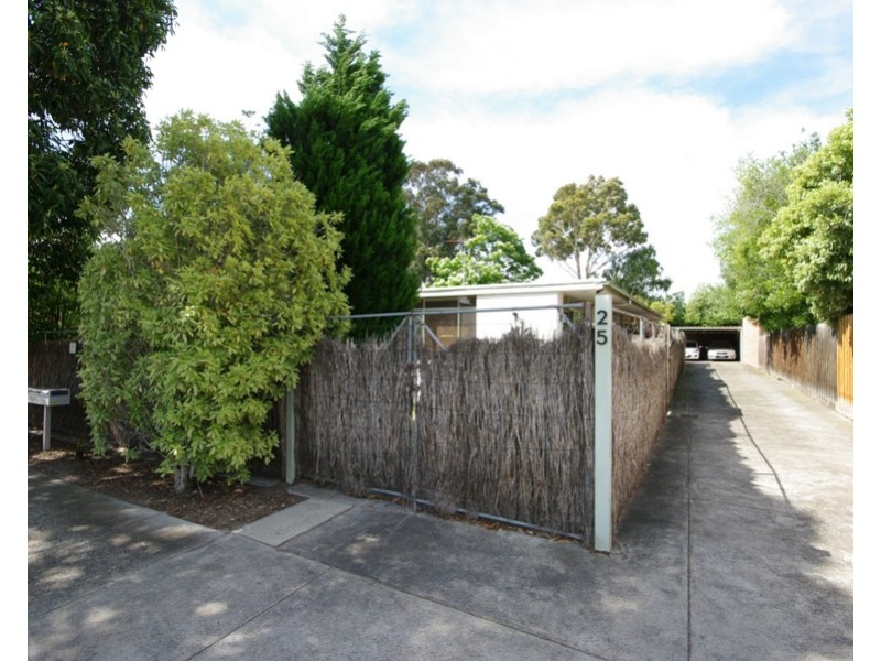 1/25 Brisbane Street, Murrumbeena VIC 3163