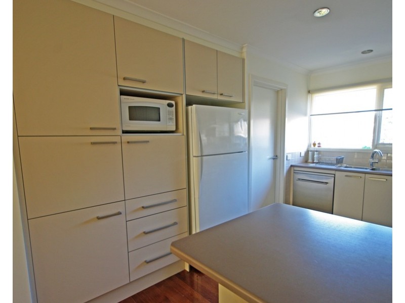 2/47 East Boundary Road, Bentleigh East VIC 3165