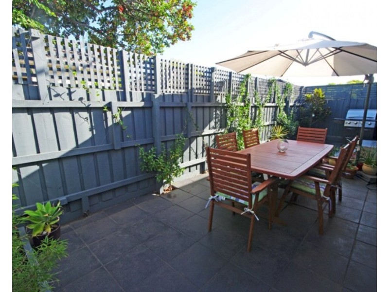 2/47 East Boundary Road, Bentleigh East VIC 3165