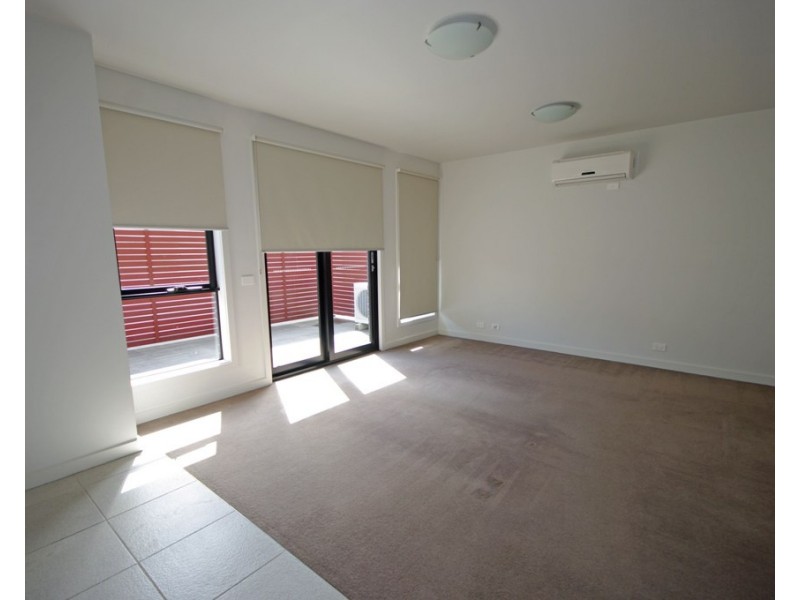 3/39 Rosstown Road, Carnegie VIC 3163