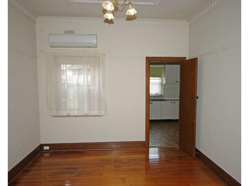 14 Elm Grove, Mckinnon VIC 3204