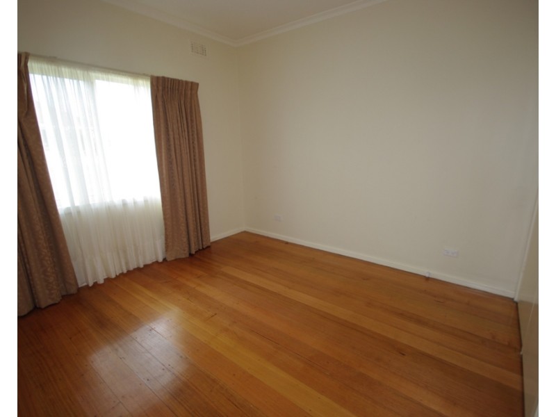 5 Moya Crescent, Noble Park VIC 3174