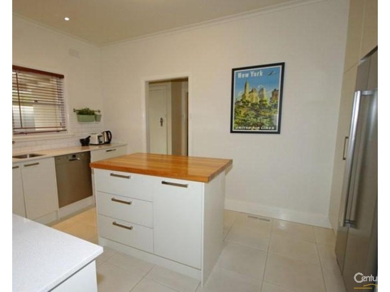 1/58 Barrington Street, Bentleigh East VIC 3165