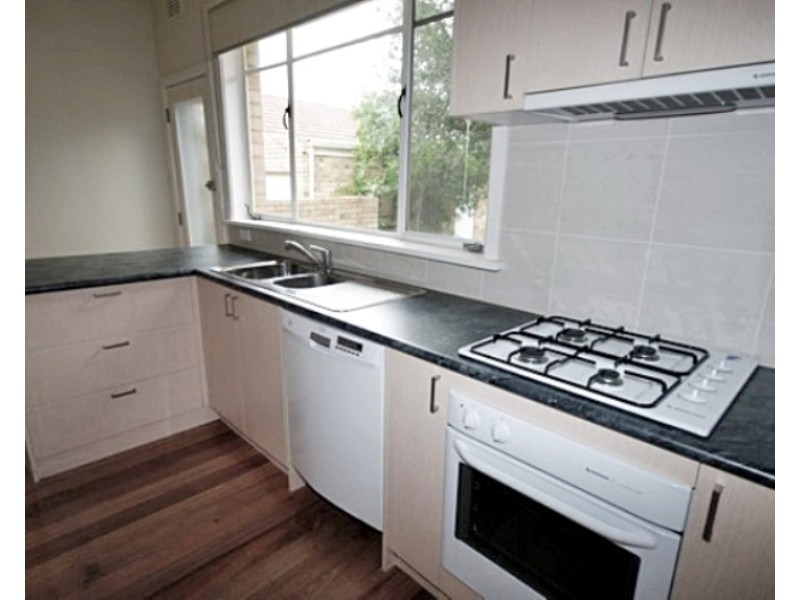 14 Tambet Street, Bentleigh East VIC 3165