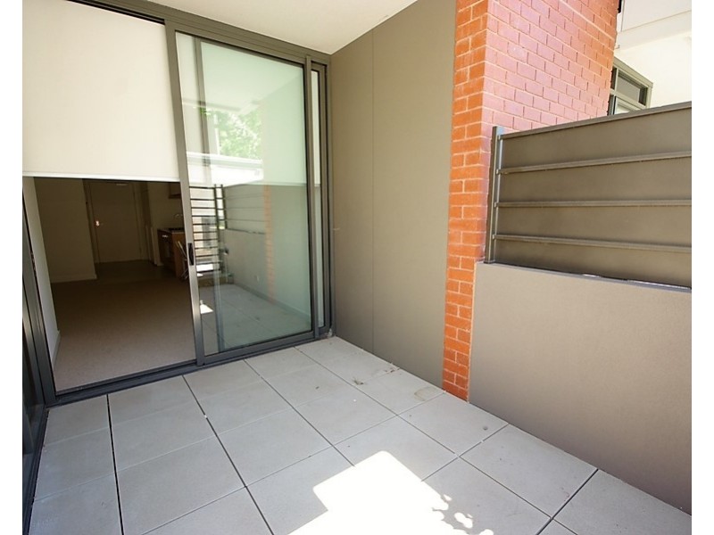 4/56 Kambrook Road, Caulfield North VIC 3161