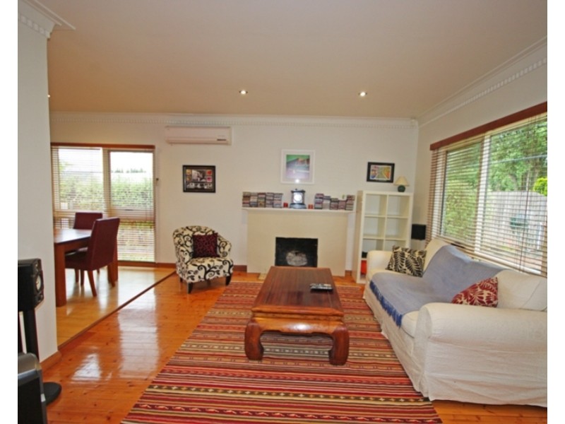 37 CONNIE STREET, Bentleigh East VIC 3165