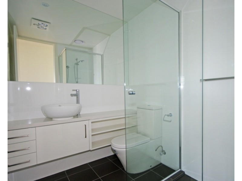 111/1 Mackie Road, Bentleigh East VIC 3165