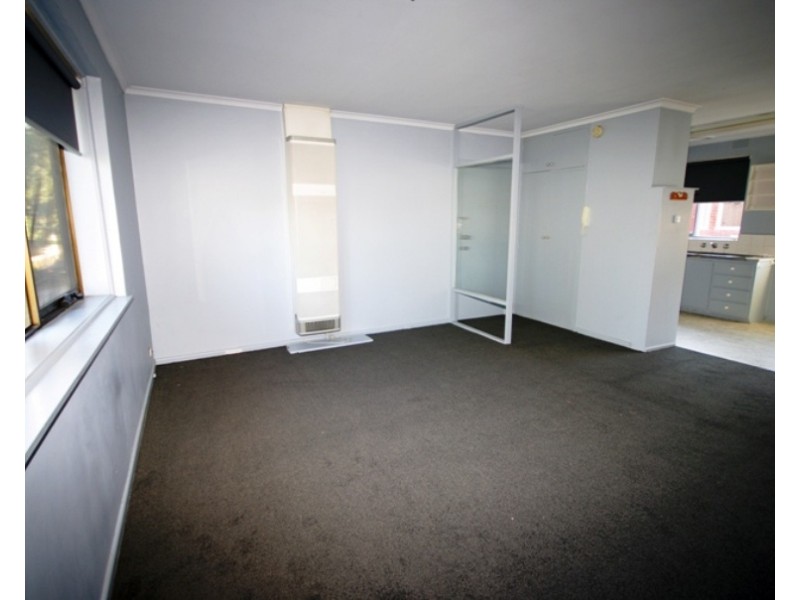 4/11 Brentwood Street, Bentleigh VIC 3204
