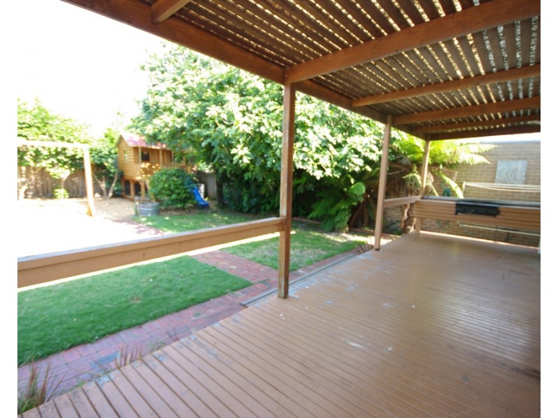 17 Auckland Street, Bentleigh VIC 3204