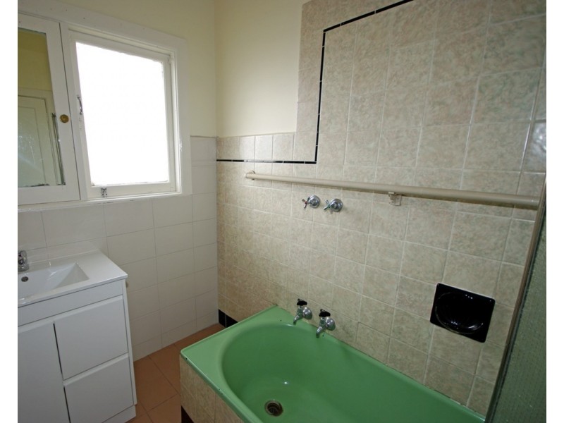 1793  Dandenong Road, Oakleigh East VIC 3166