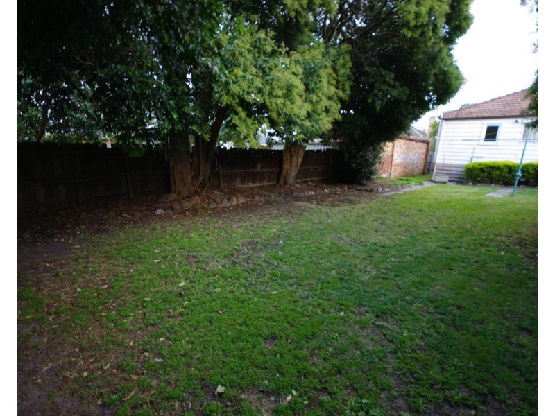 1793  Dandenong Road, Oakleigh East VIC 3166