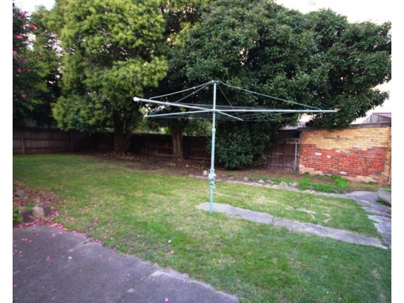 1793  Dandenong Road, Oakleigh East VIC 3166