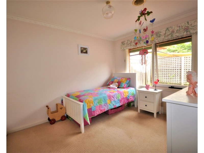 8/15A Wattle Grove, Mckinnon VIC 3204