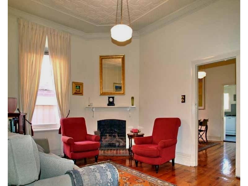 7  Elm Grove, Balaclava VIC 3183