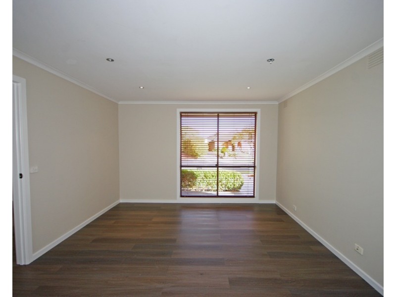 34 Sandleford Place, Dingley Village VIC 3172