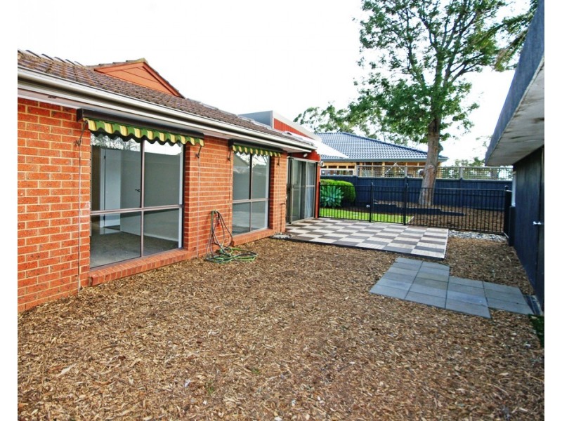 34 Sandleford Place, Dingley Village VIC 3172