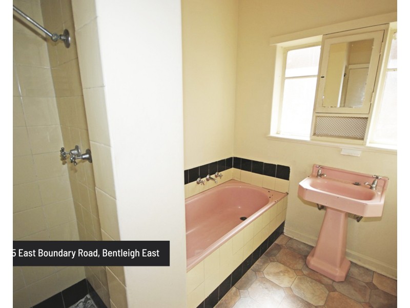 25 East Boundary Road, Bentleigh East VIC 3165