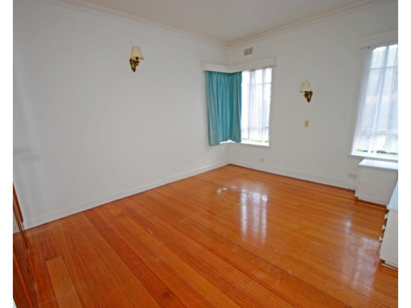 20 Beddoe Avenue, Bentleigh East VIC 3165