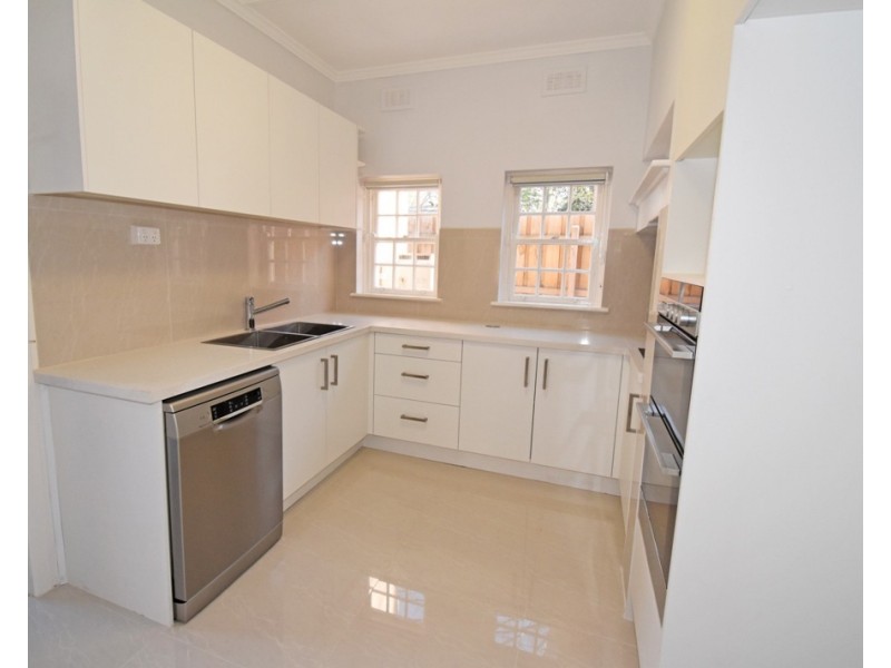 48 Halifax Street, Brighton VIC 3186