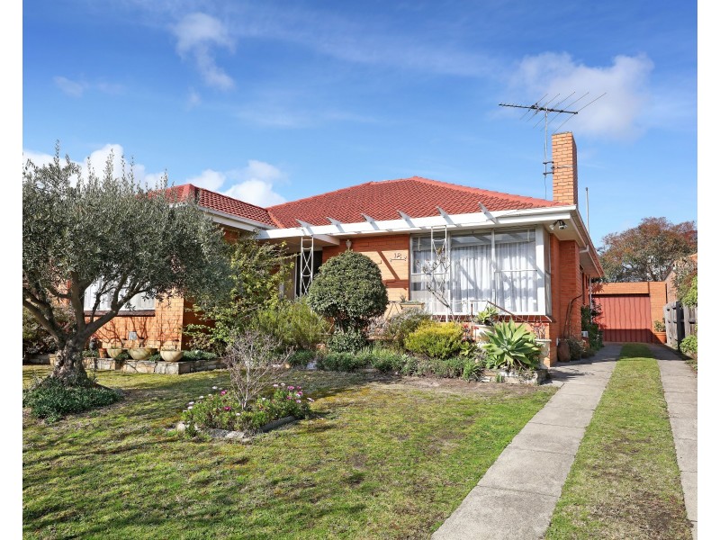 18 Millard Street, Bentleigh East VIC 3165