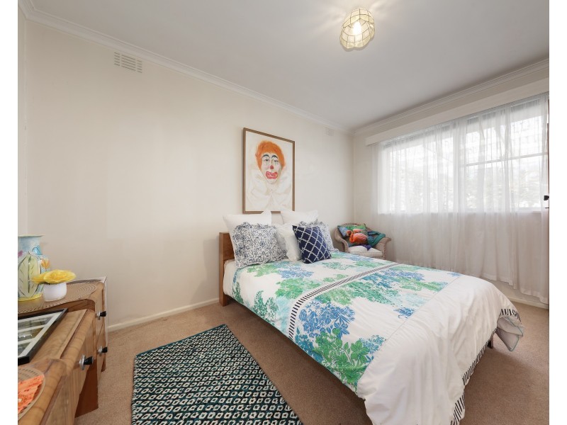18 Millard Street, Bentleigh East VIC 3165