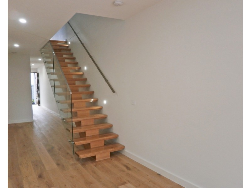 5B Bruthen Street, Moorabbin VIC 3189