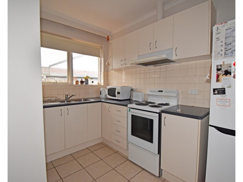 3/16 Argyle Street, Bentleigh East VIC 3165