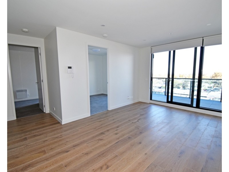 617/8 Railway Road, Cheltenham VIC 3192