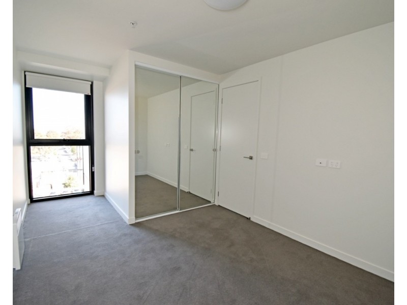 617/8 Railway Road, Cheltenham VIC 3192