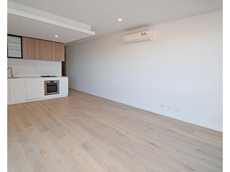 205/11-13 	Bent Street, Bentleigh VIC 3204