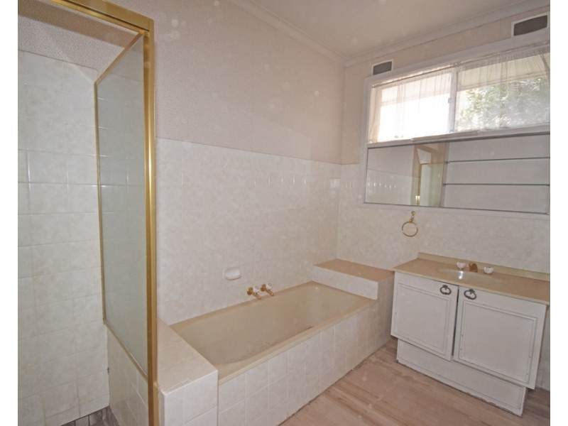 99 Patterson Road, Bentleigh VIC 3204