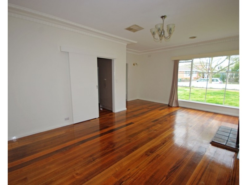 27 Strathmore Street, Bentleigh VIC 3204