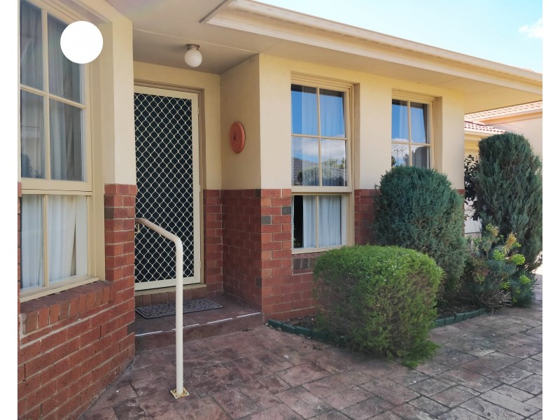 2/68 Whitmuir Road, Mckinnon VIC 3204
