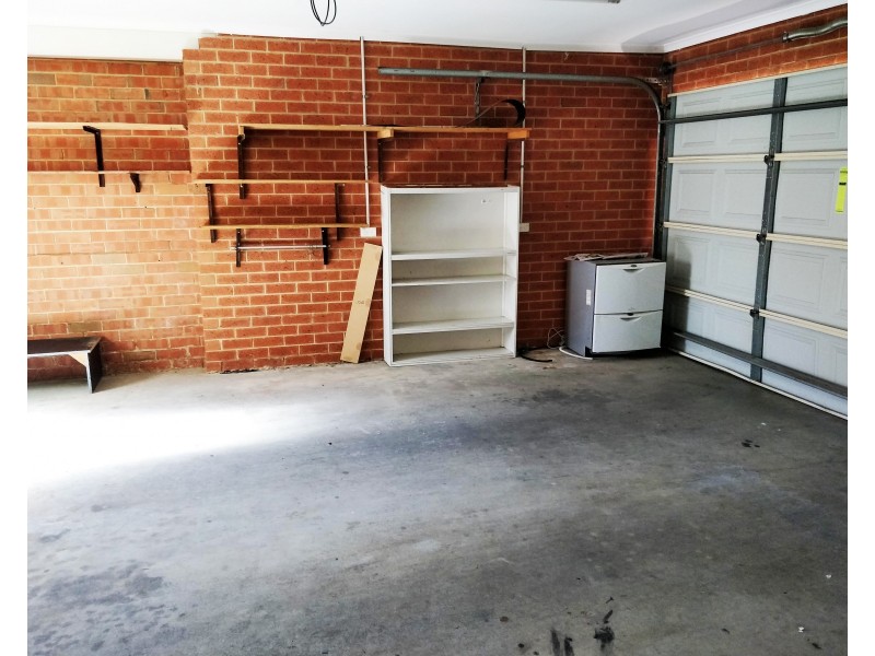2/68 Whitmuir Road, Mckinnon VIC 3204