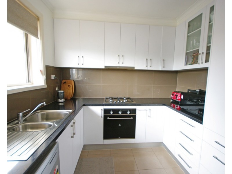 7/23  Elizabeth Street, Bentleigh East VIC 3165